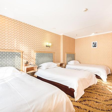 Omeiga Business Hotel Nghĩa Ô Ngoại thất bức ảnh